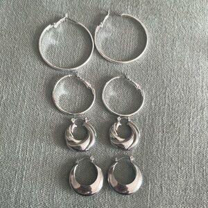 🌸3/$15🌸 Silver Earrings 4 Pairs